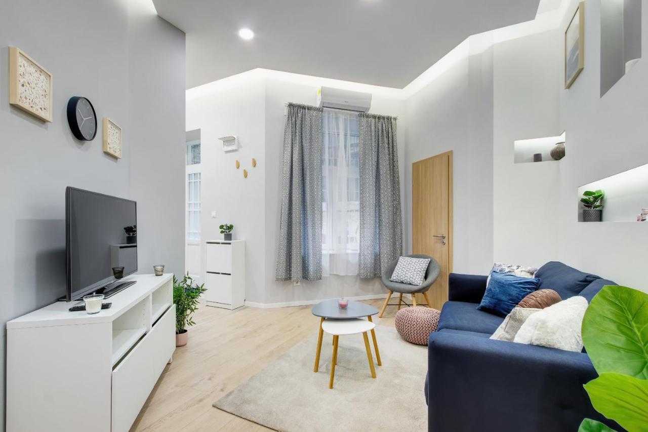 Central Studio At Oktogon بودابست المظهر الخارجي الصورة